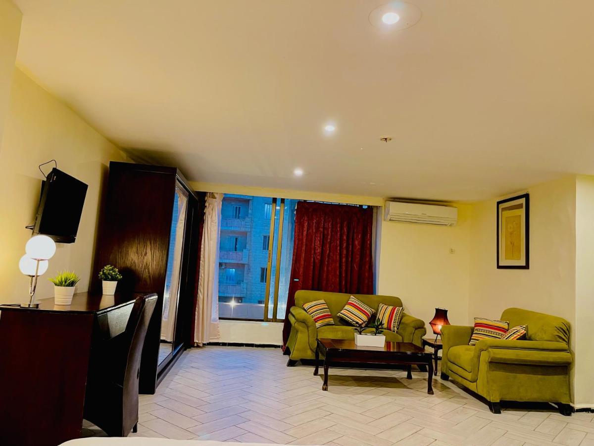 Al Joude Hotel Ирбид Экстерьер фото