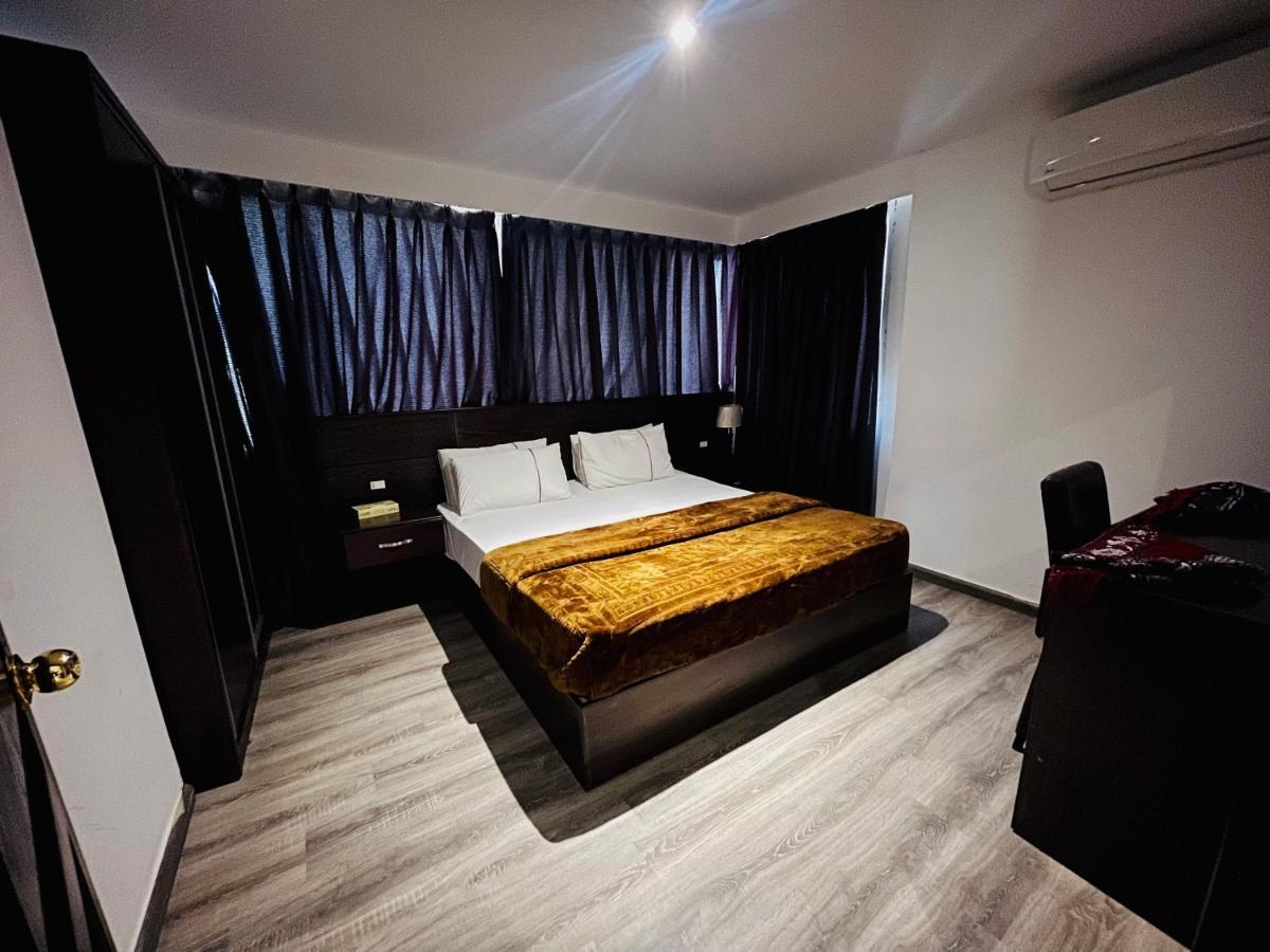 Al Joude Hotel Ирбид Экстерьер фото